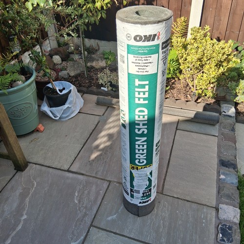 Iko shed felt green - felt, 10m